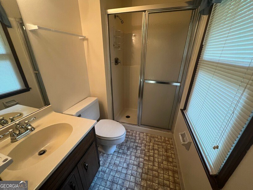 1740 Elizabeth Court Conyers - 24