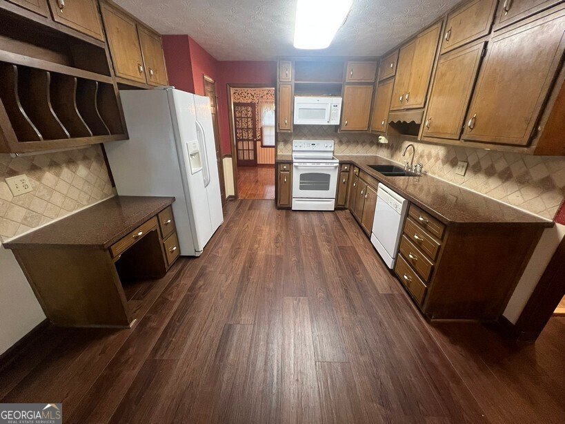 1740 Elizabeth Court Conyers - 9