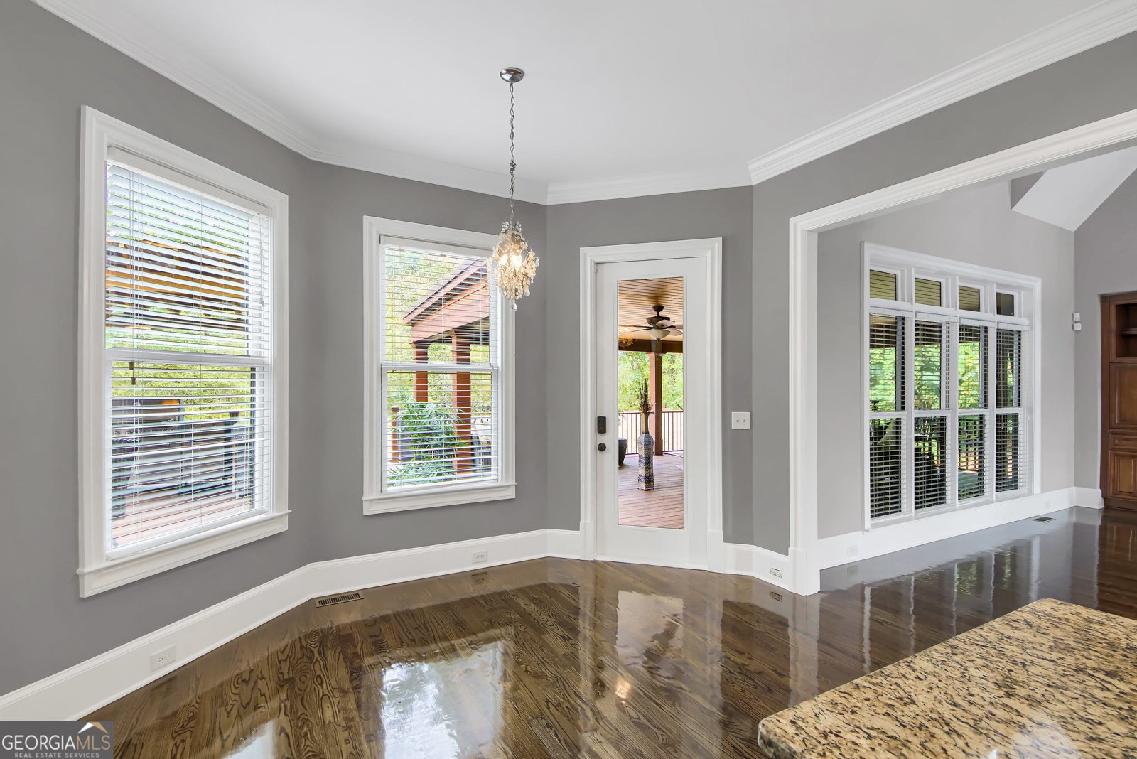 1049 Highland Village Trail Mableton - 18