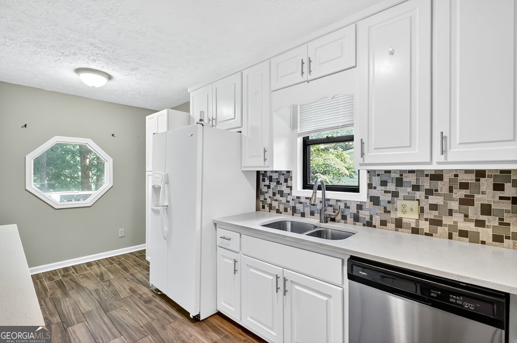 292 Hill Crest Circle Woodstock - 10