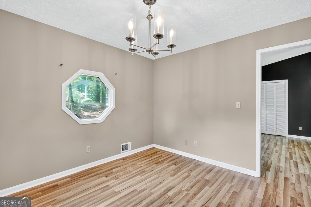 292 Hill Crest Circle Woodstock - 9