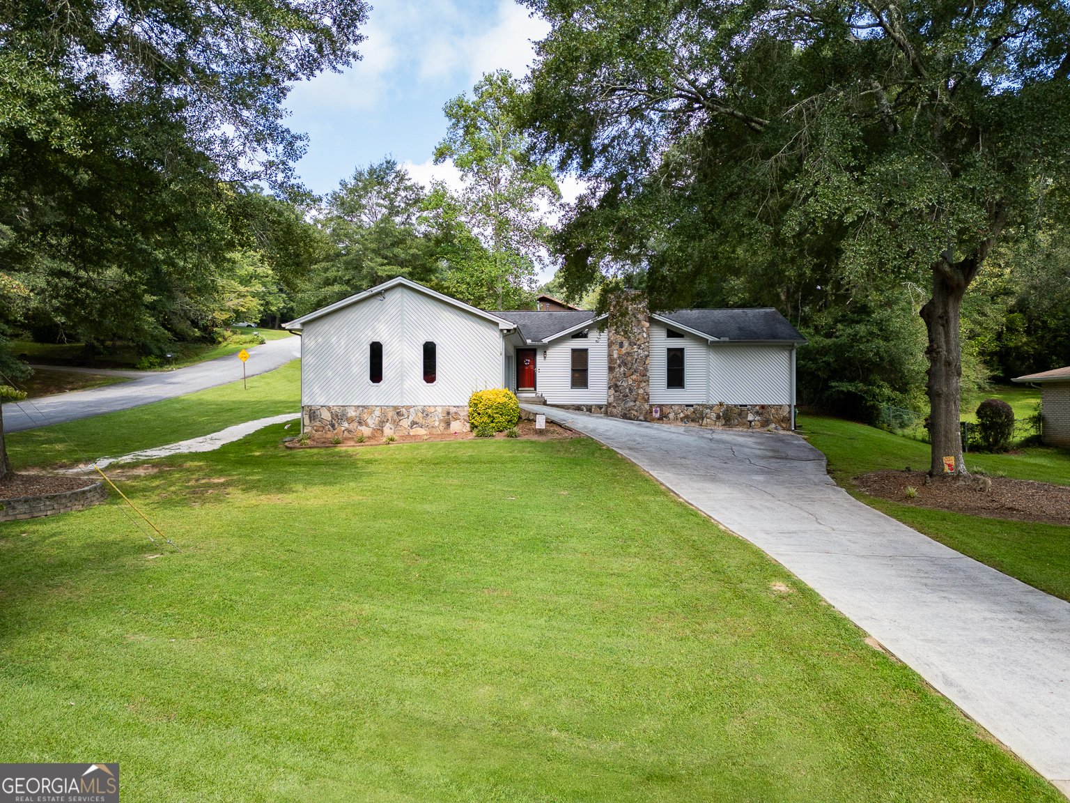 2966 Riviera Drive Conyers - 40