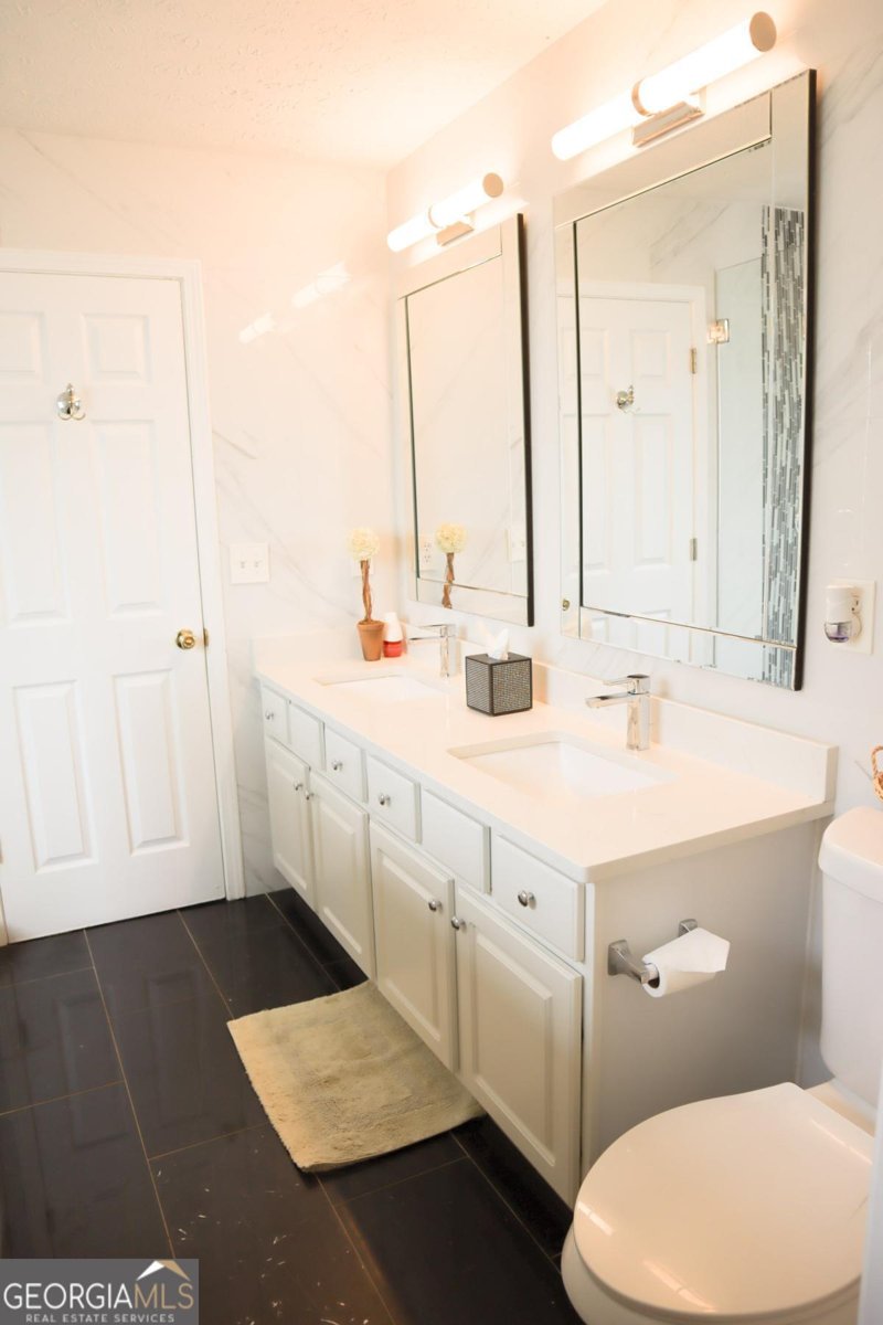 3706 Charles Street Lilburn - 15