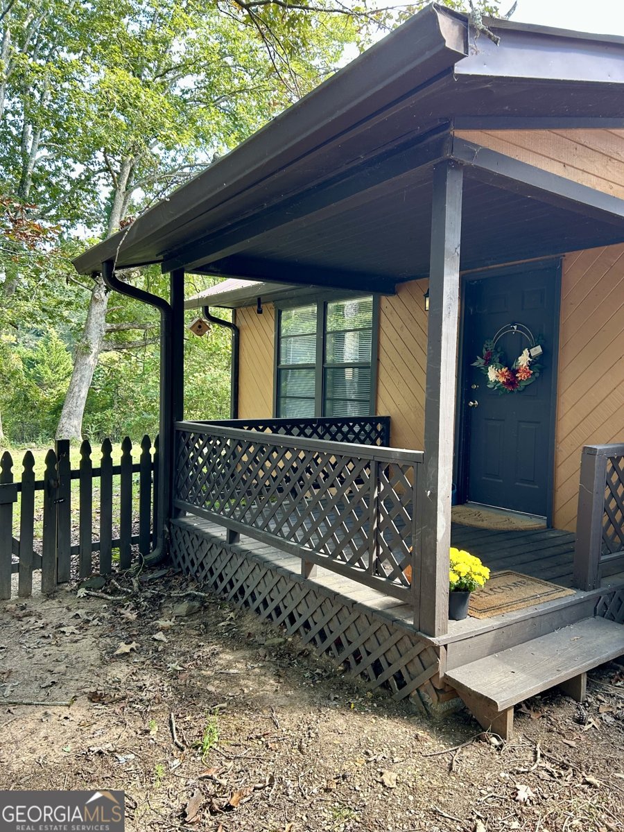 111 On Golden Pond Lane Clarkesville - 26