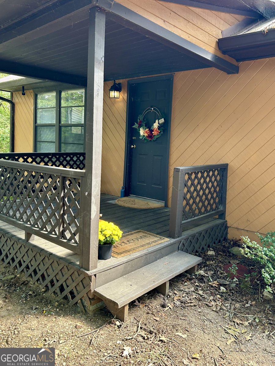 111 On Golden Pond Lane Clarkesville - 27