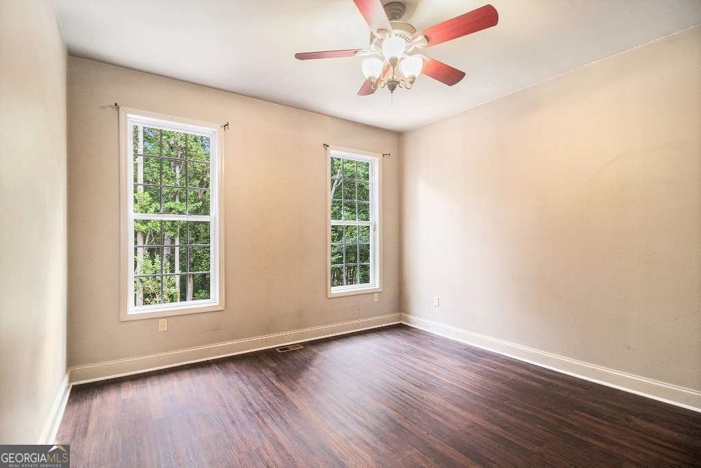 5024 Greenwood Drive Douglasville - 19