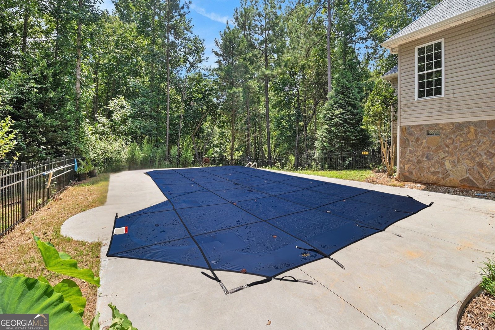 5024 Greenwood Drive Douglasville - 23