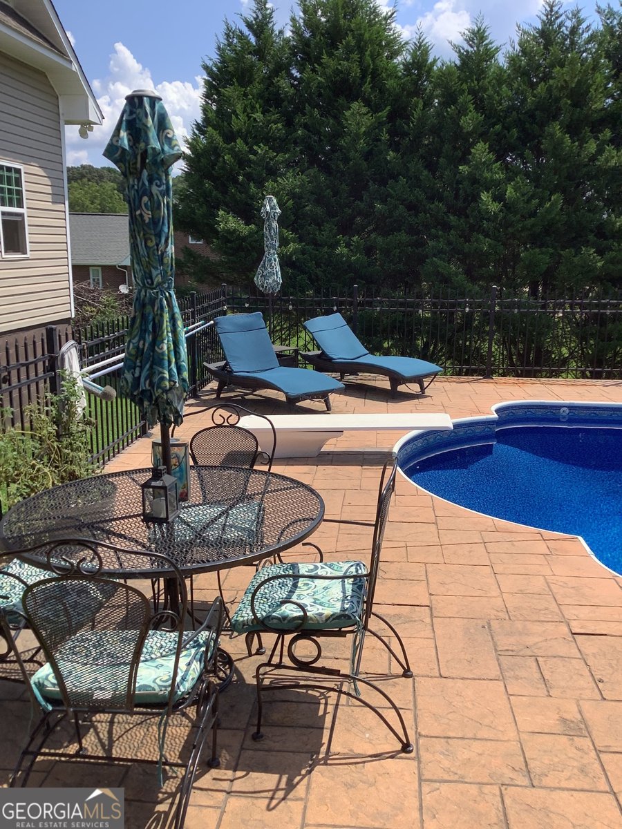 1429 Fairway Drive Roanoke - 45