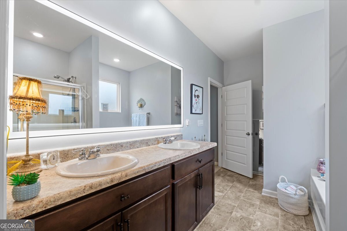 1041 Creekwood Circle Madison - 2