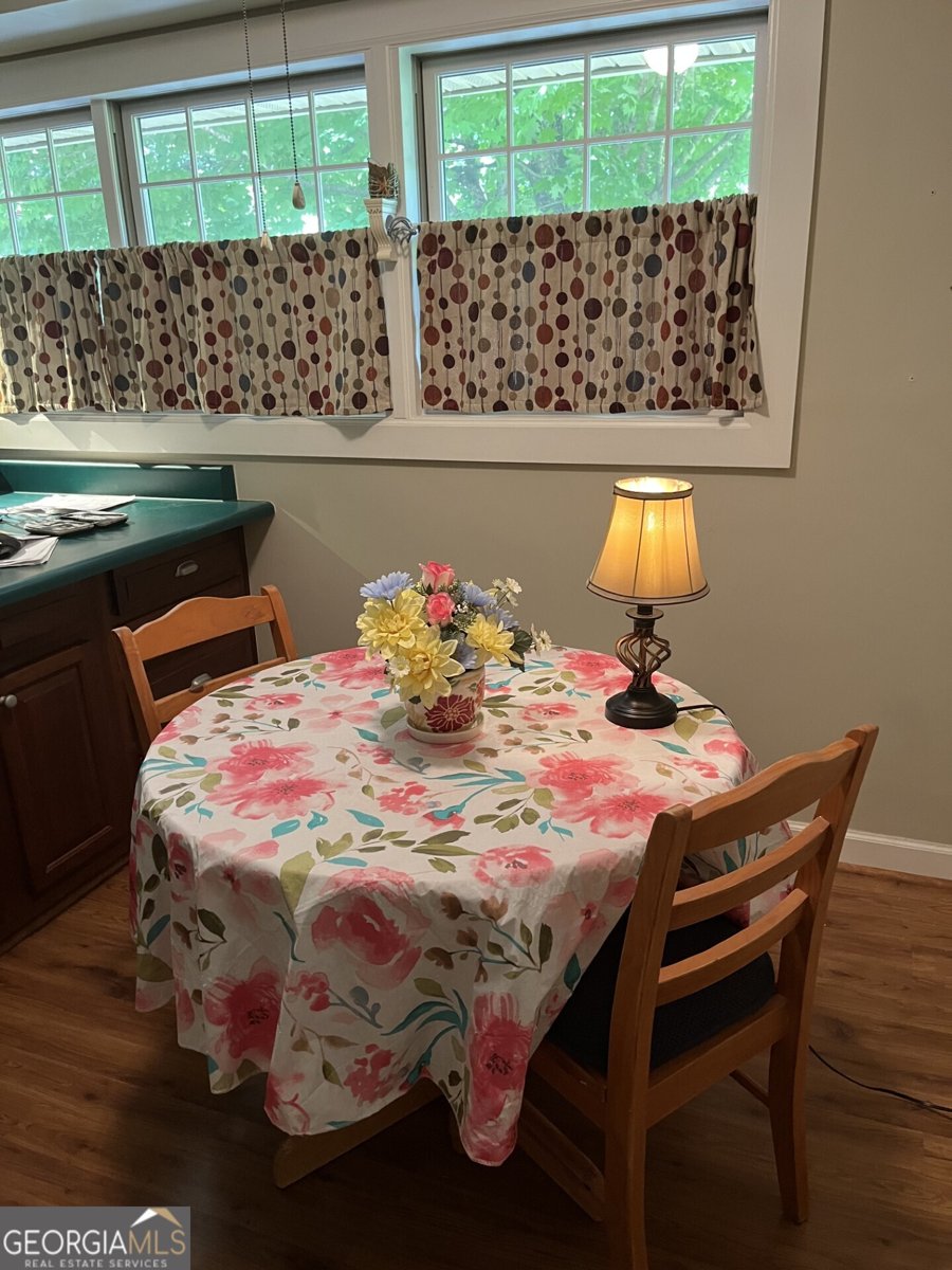 514 Farris Boulevard Manchester - 9