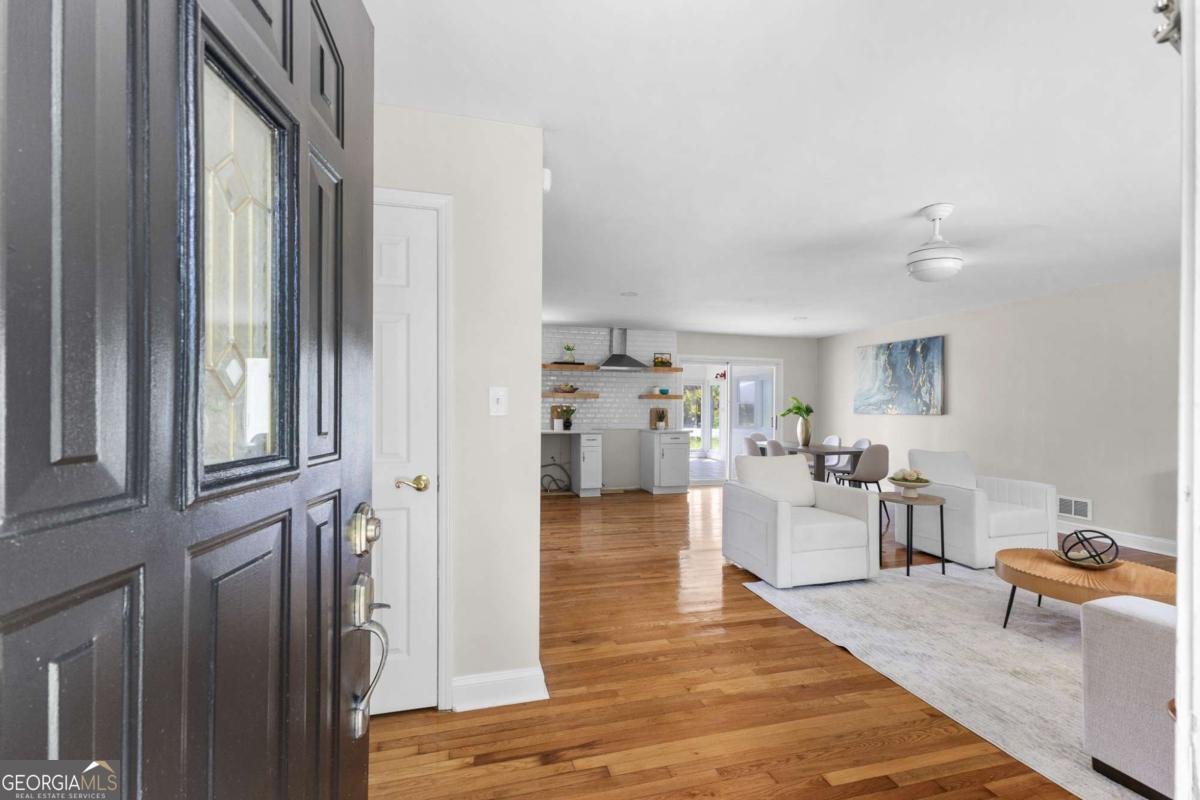 2789 Cottonwood Drive Marietta - 7