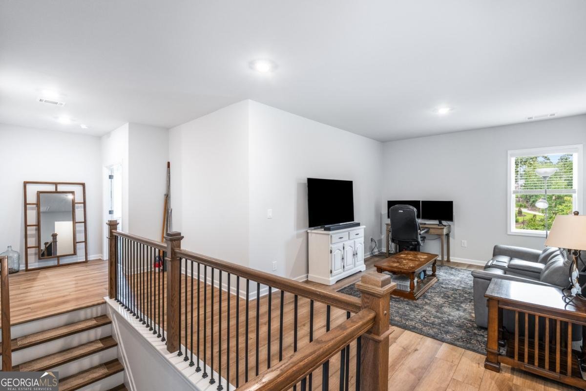 6129 Black Pear Lane Gainesville - 32