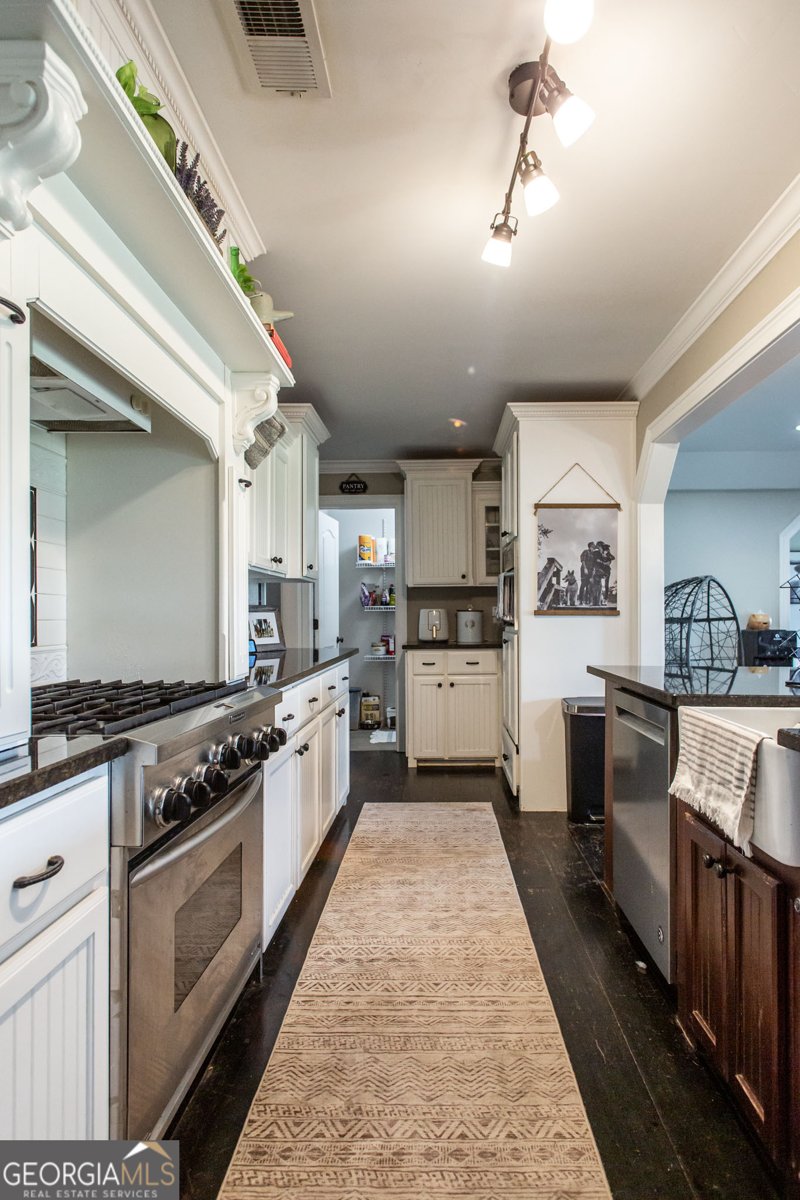6860 Douglas Highway Millwood - 46
