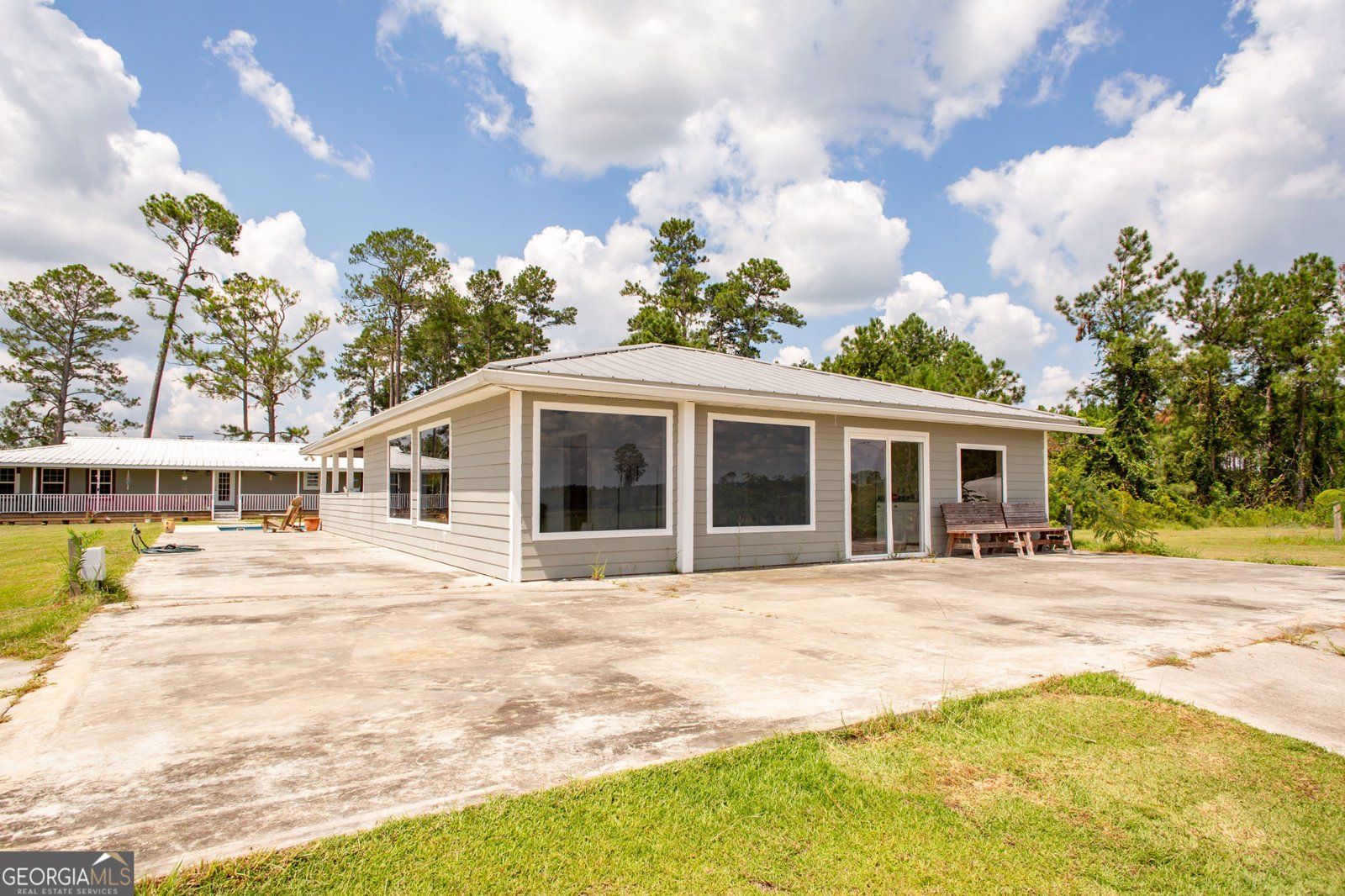 6860 Douglas Highway Millwood - 6