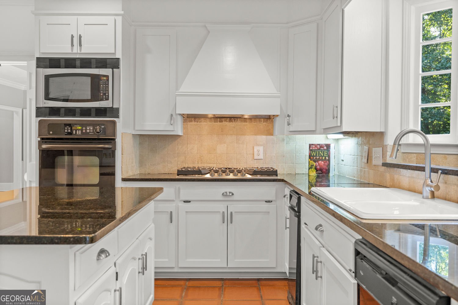 1585 Lazy River Lane Sandy Springs - 15