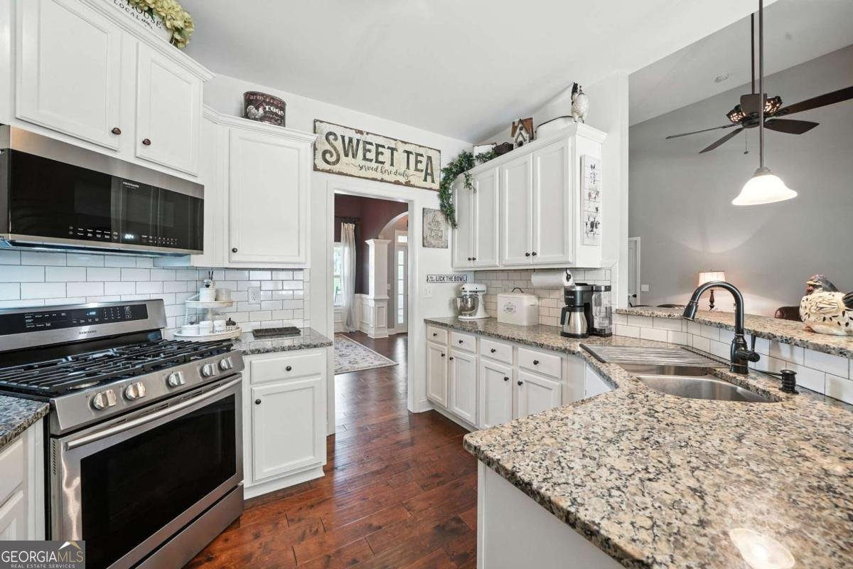 275 BRIDGEMILL Drive Douglasville - 18