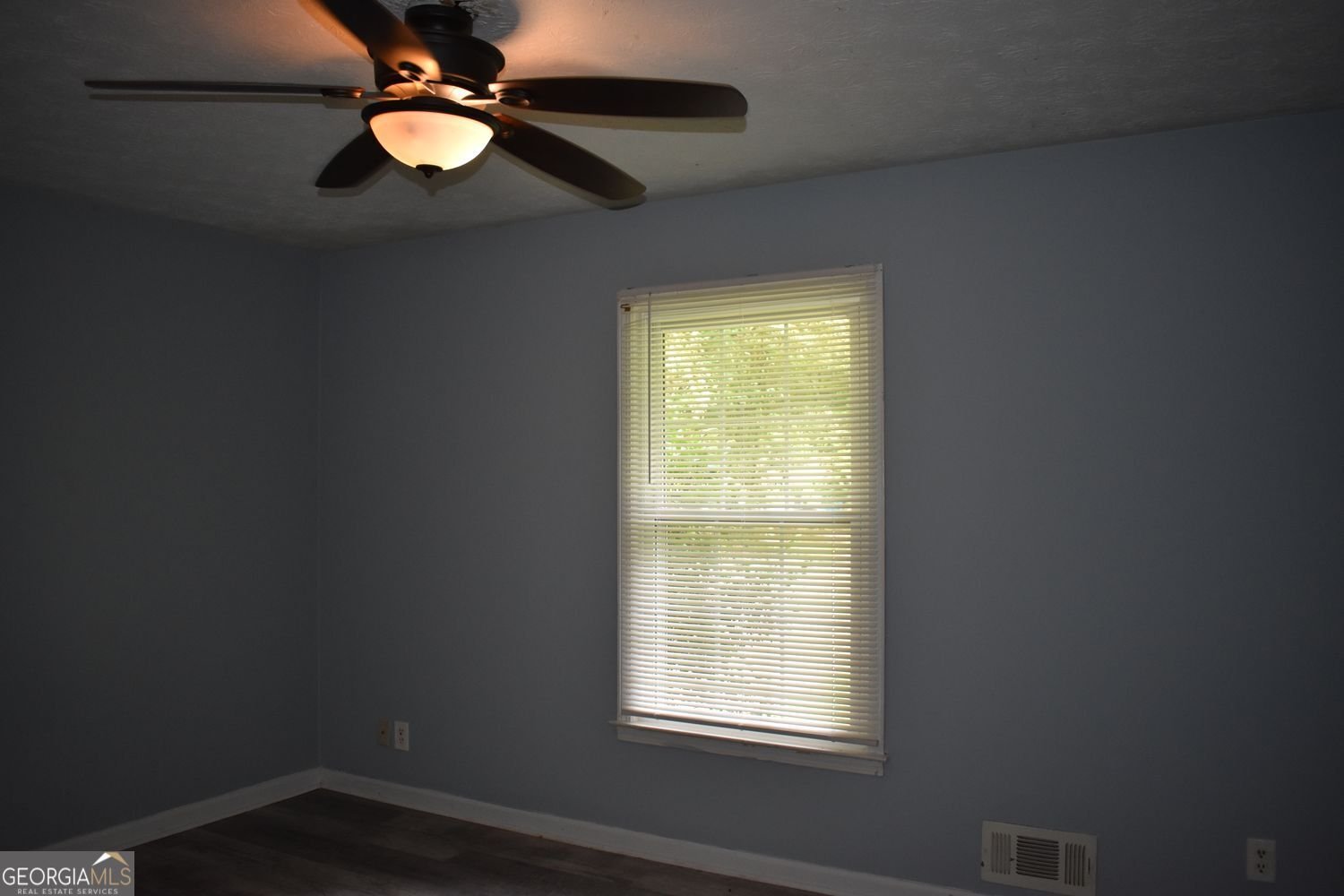 5566 Rock Garden Court Lilburn - 16