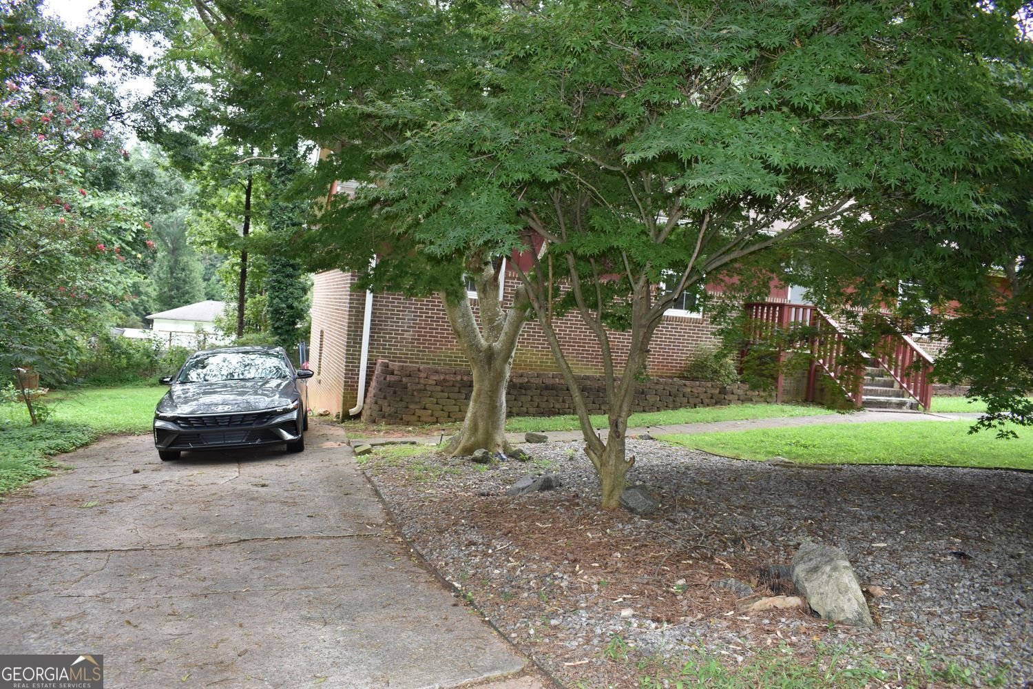 5566 Rock Garden Court Lilburn - 6