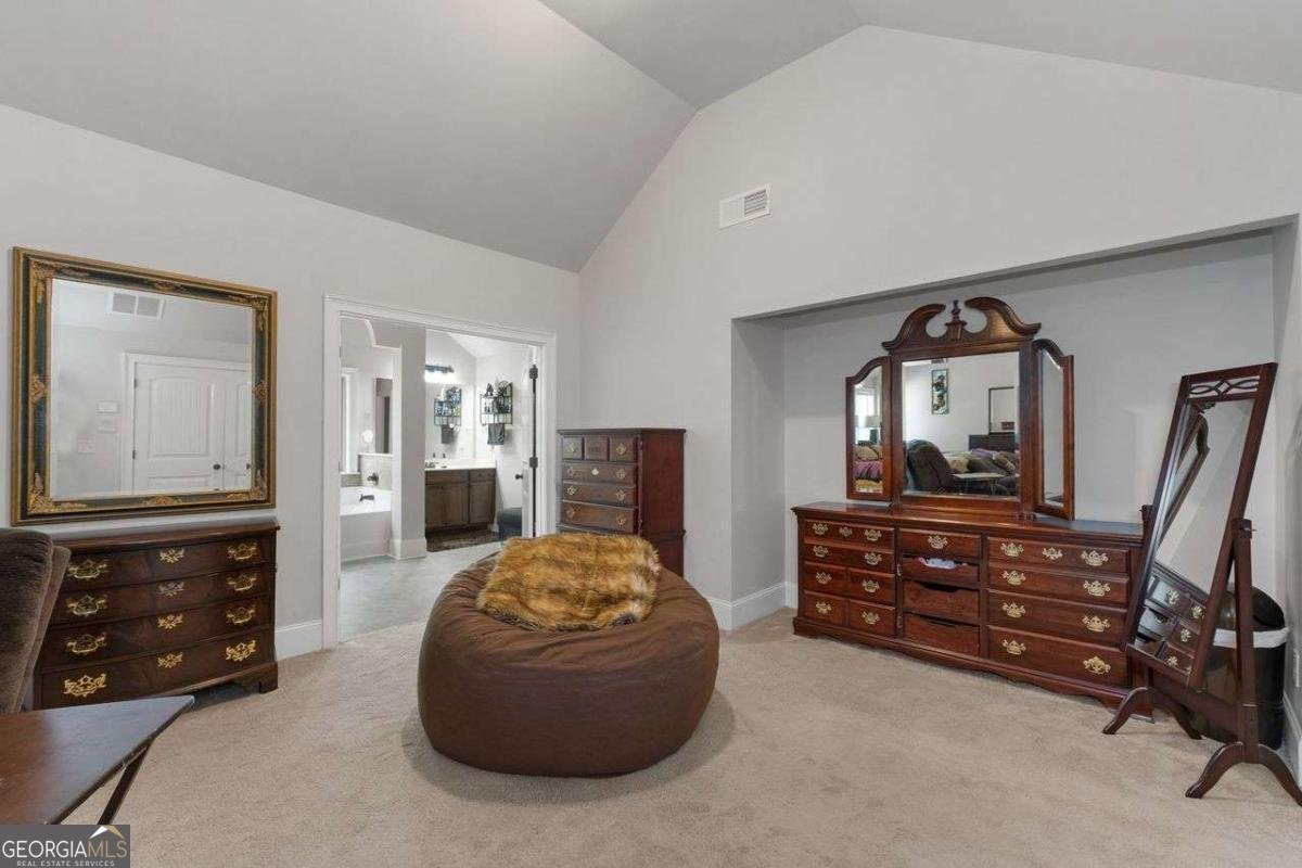 3227 HOLLOWSTONE Drive Loganville - 30