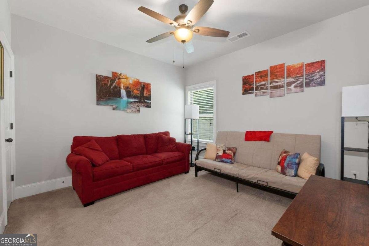 3227 HOLLOWSTONE Drive Loganville - 4