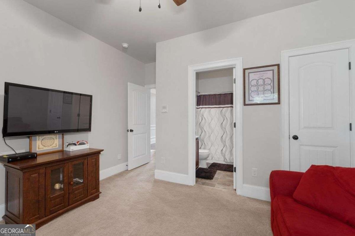 3227 HOLLOWSTONE Drive Loganville - 5