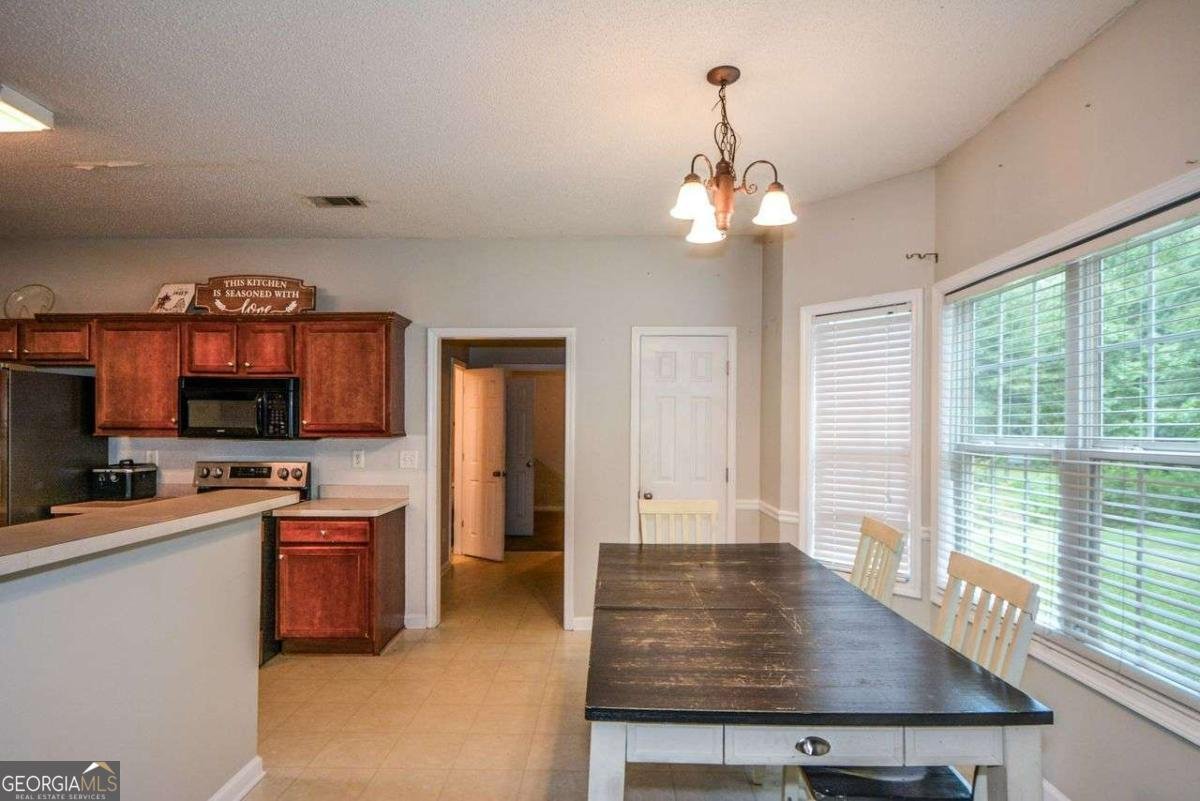 7145 MAGNOLIA Lane Fairburn - 13