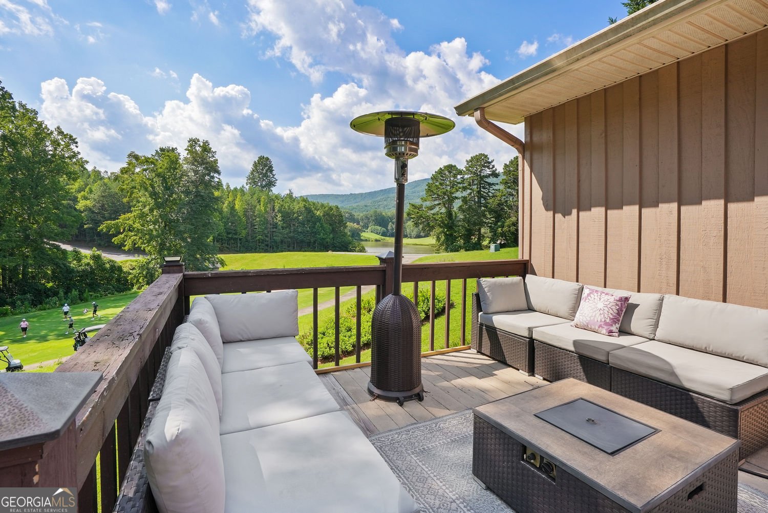 501 Granny Smith Circle Clarkesville - 38
