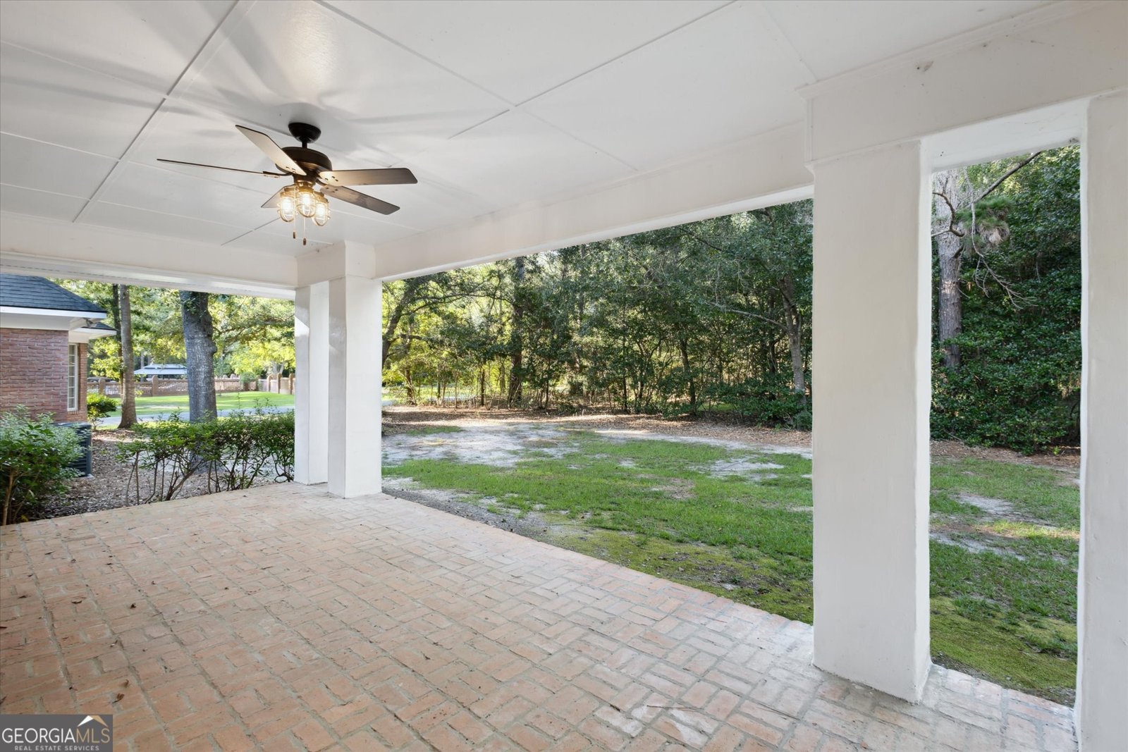 5426 WOODHAVEN Road Eastman - 18