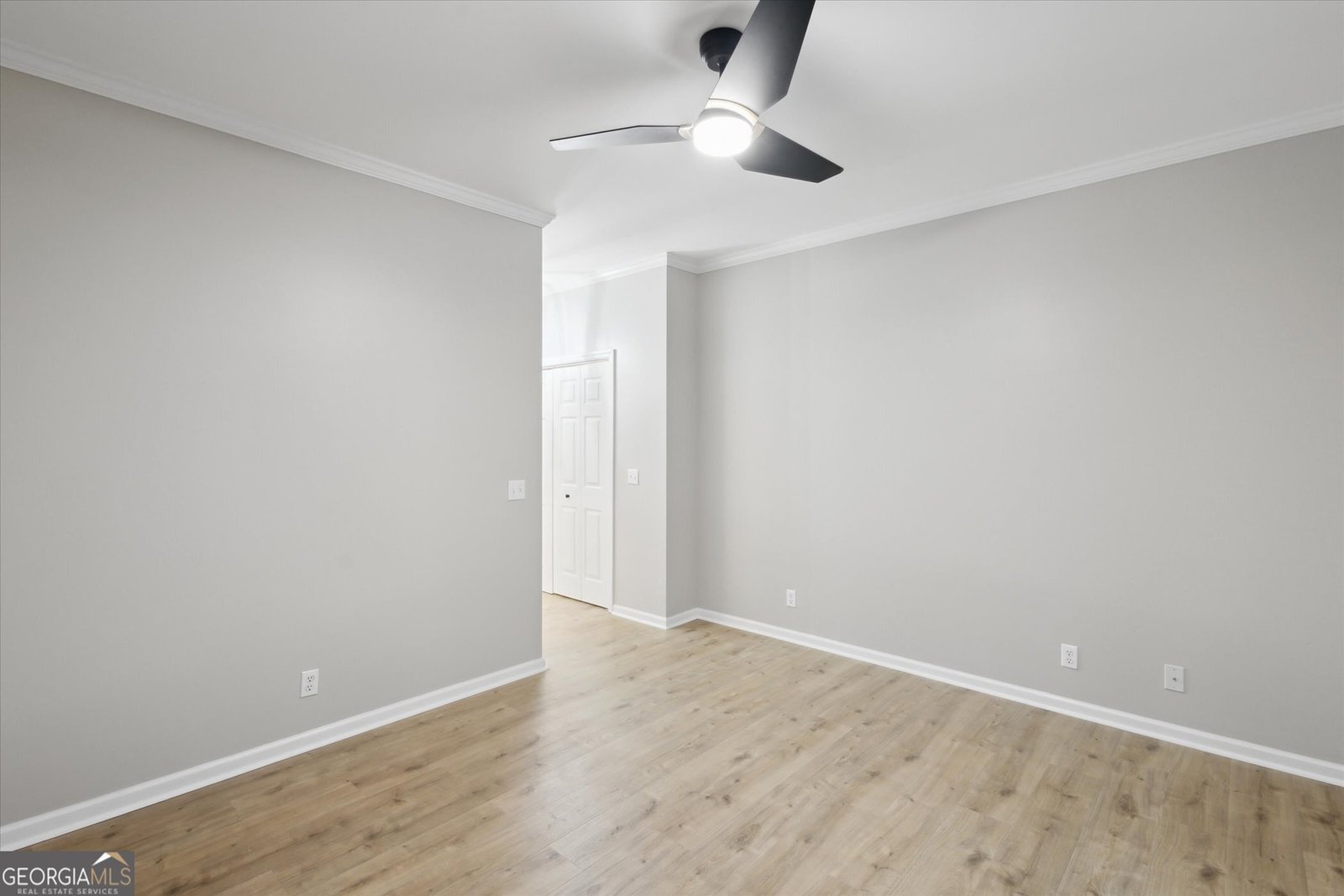 5426 WOODHAVEN Road Eastman - 46