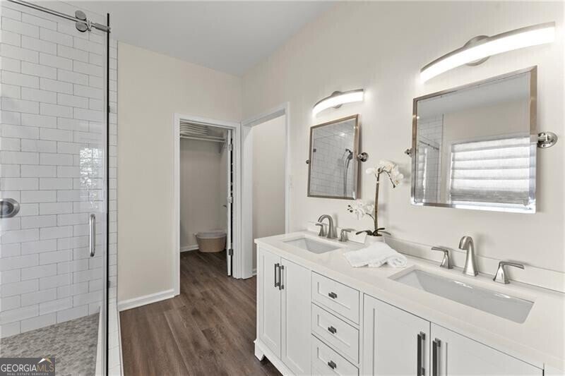 915 Santa Anita Dr Woodstock - 23
