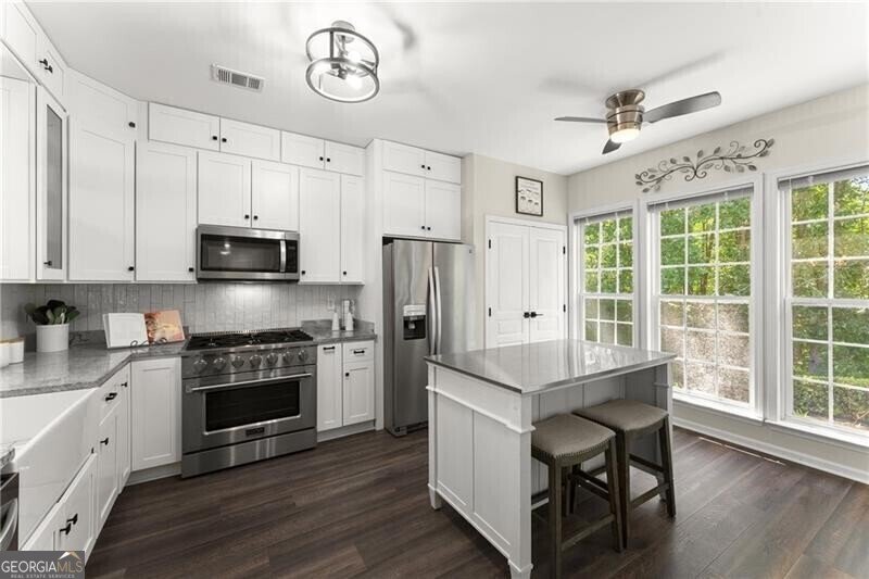 915 Santa Anita Dr Woodstock - 3