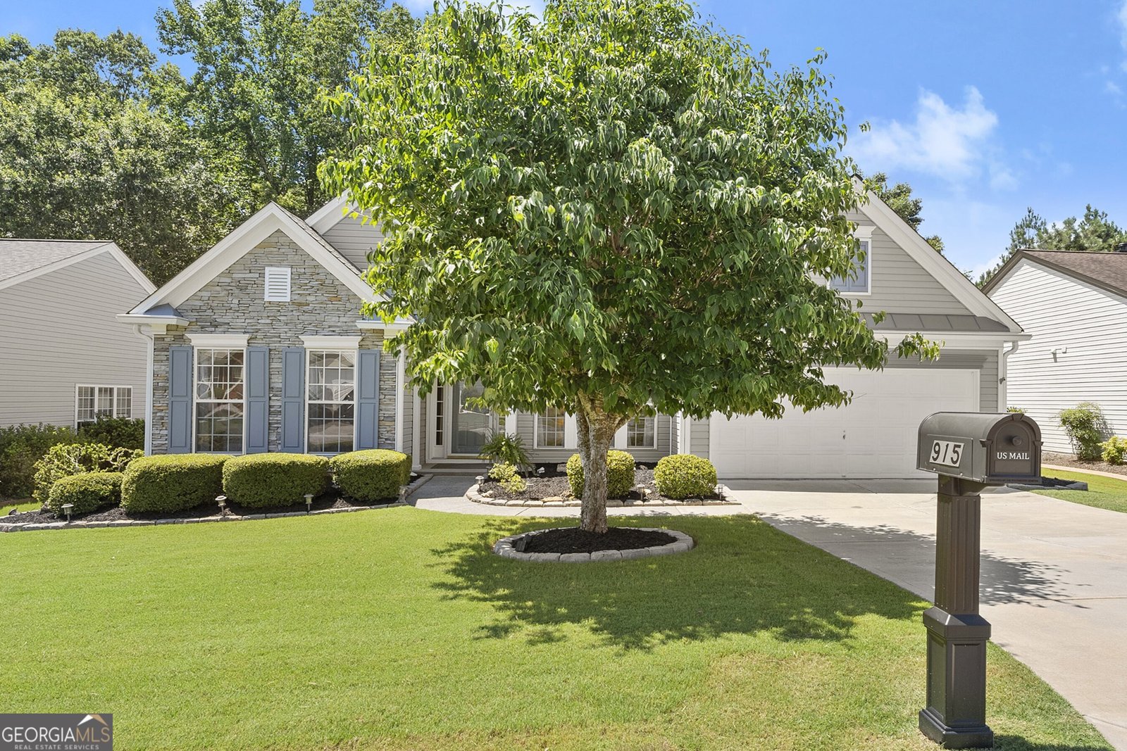 915 Santa Anita Dr Woodstock - 36
