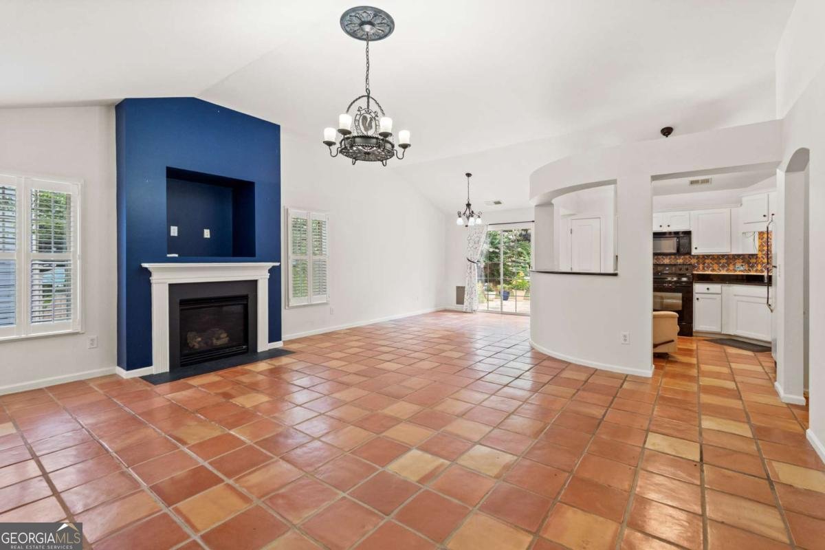 422 Arrowhead Trail Canton - 2