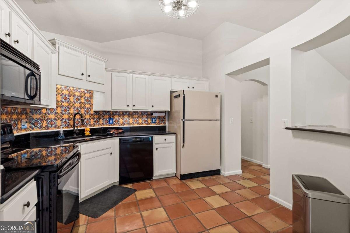 422 Arrowhead Trail Canton - 8