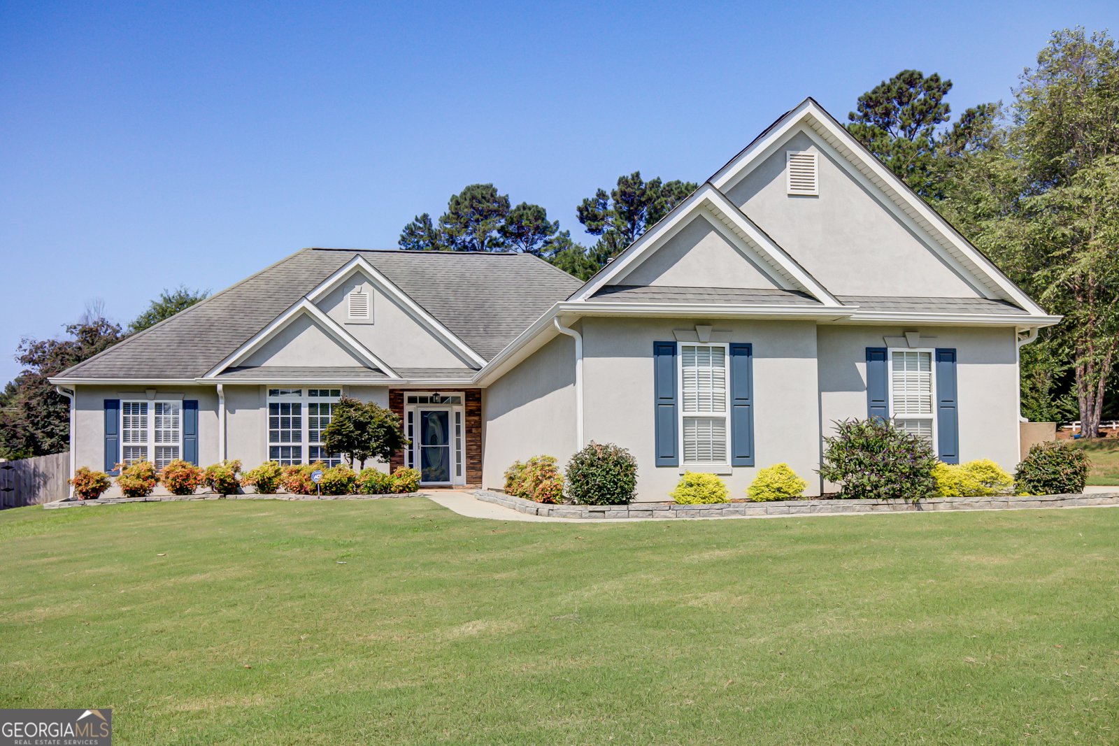 155 Hidden Brook Trail Fayetteville - 1