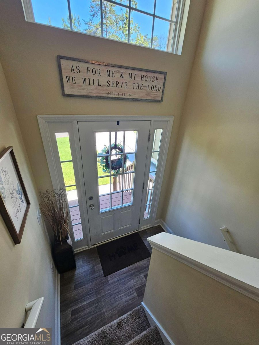 5466 Stepstone Way Gainesville - 24