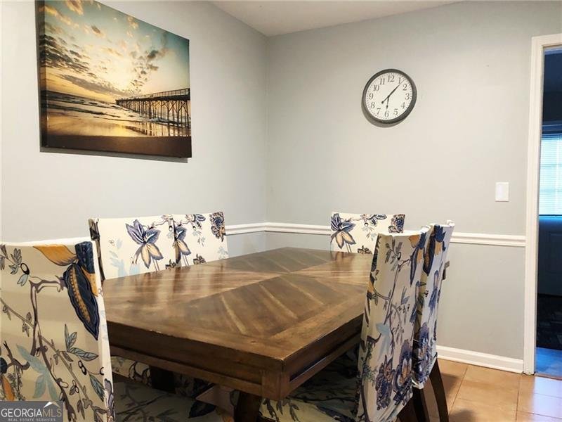 2200 Kings Gate Circle Snellville - 4