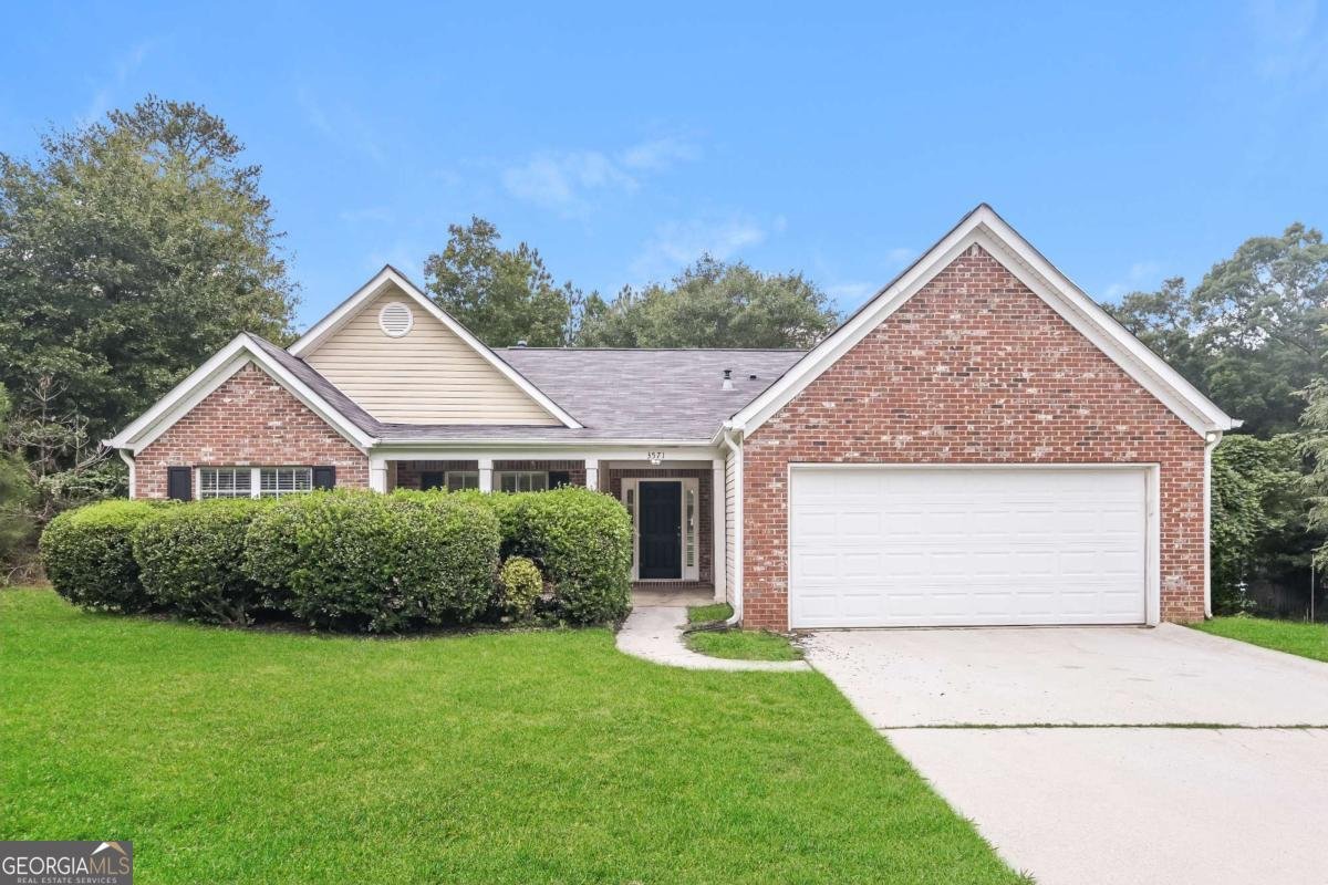 3571 Coveside Court Loganville - 1