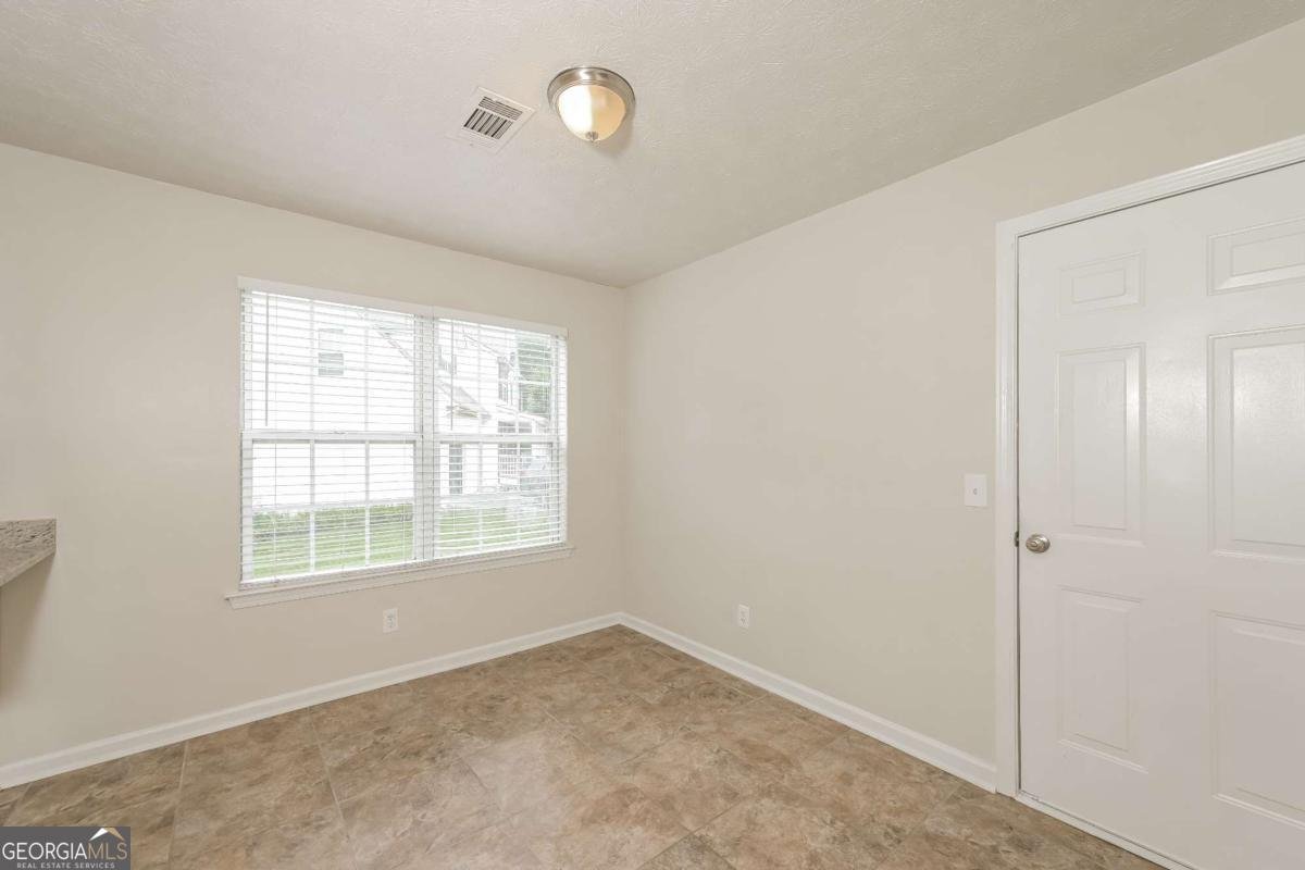 3571 Coveside Court Loganville - 14