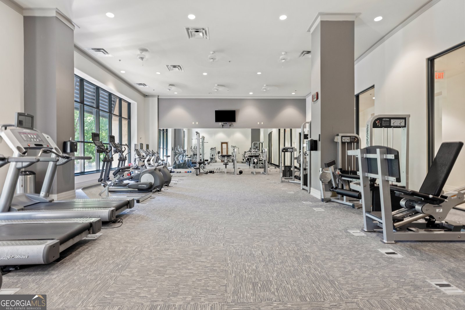 3040 Peachtree Road Atlanta - 23