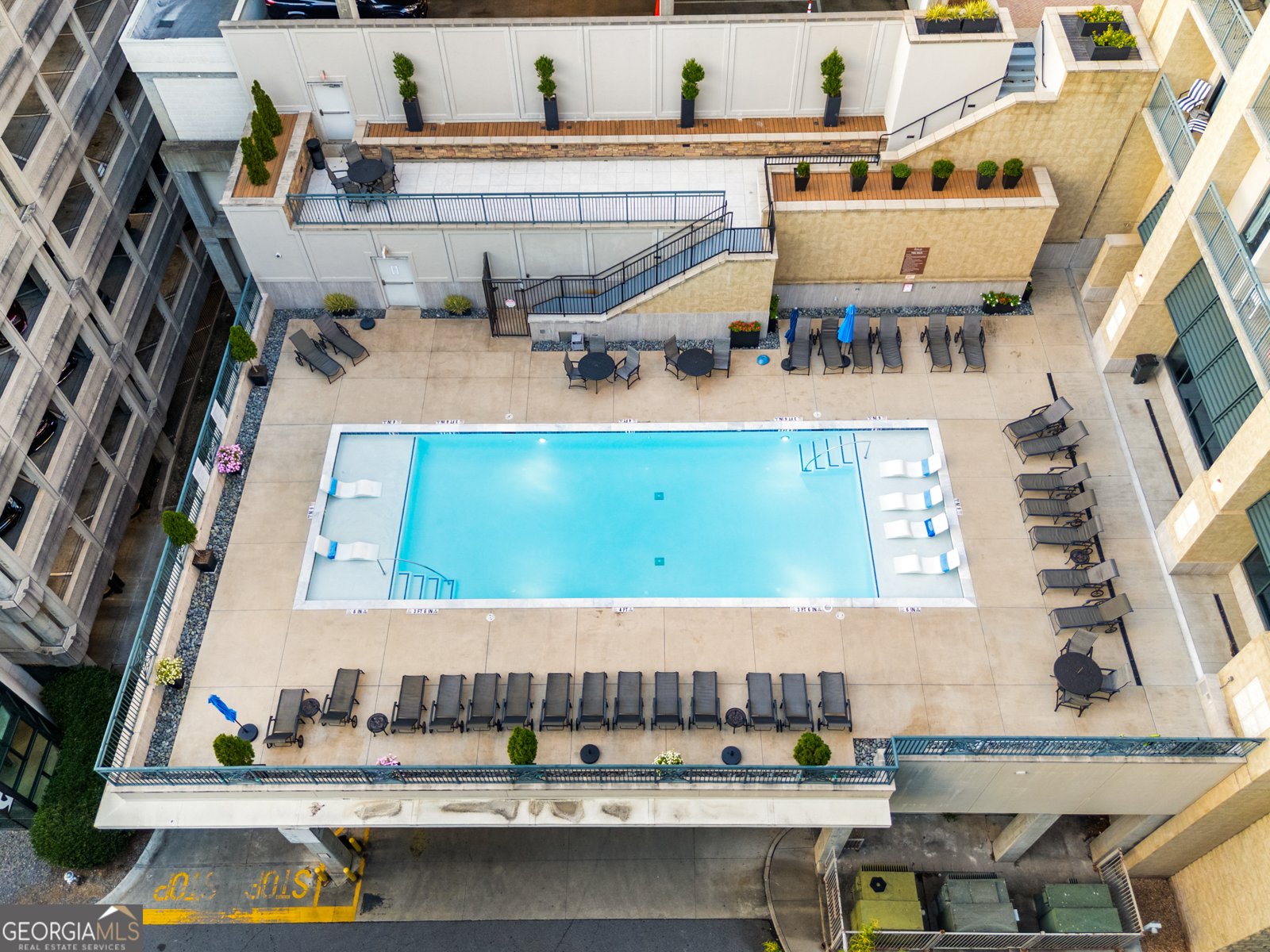 3040 Peachtree Road Atlanta - 31