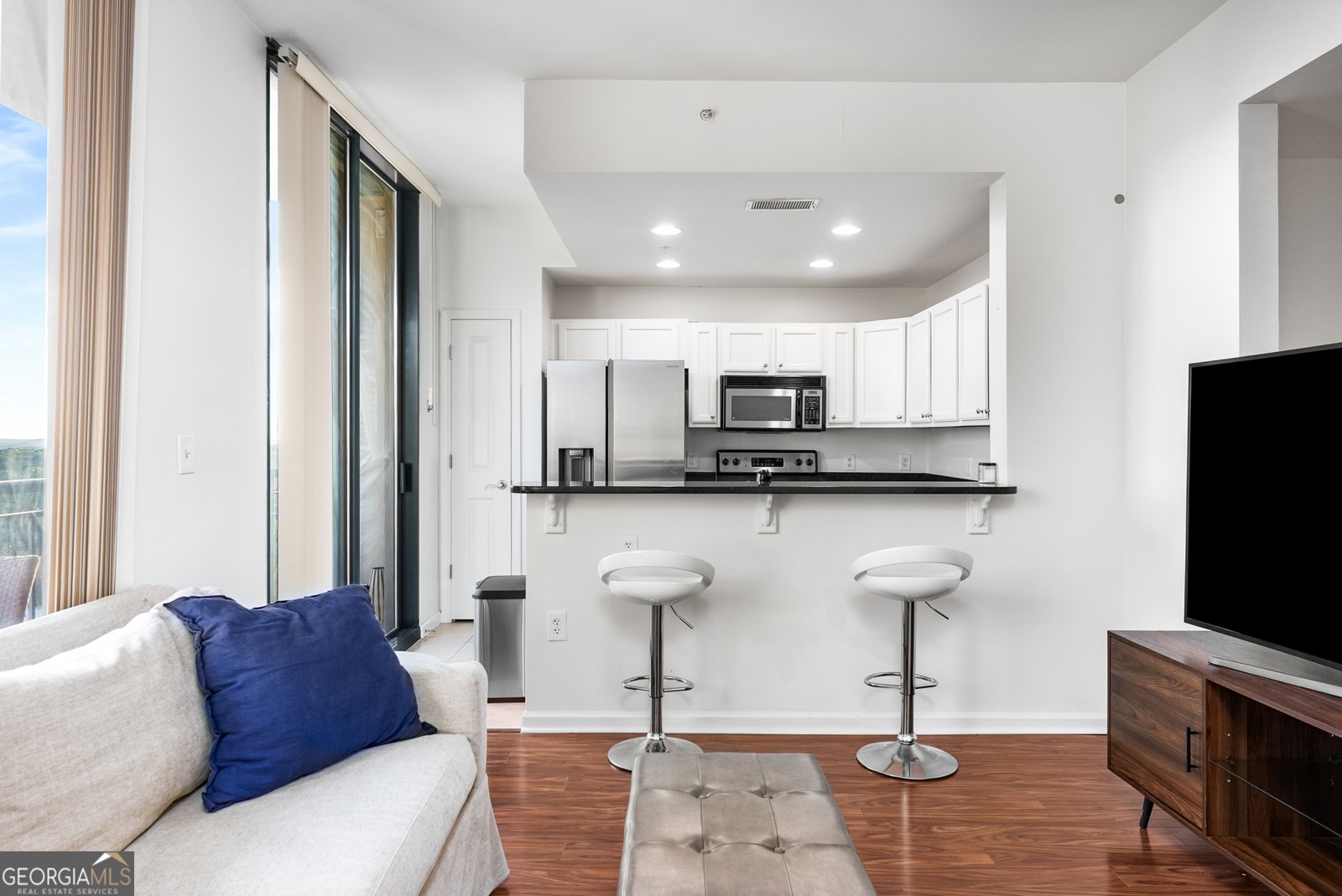 3040 Peachtree Road Atlanta - 4