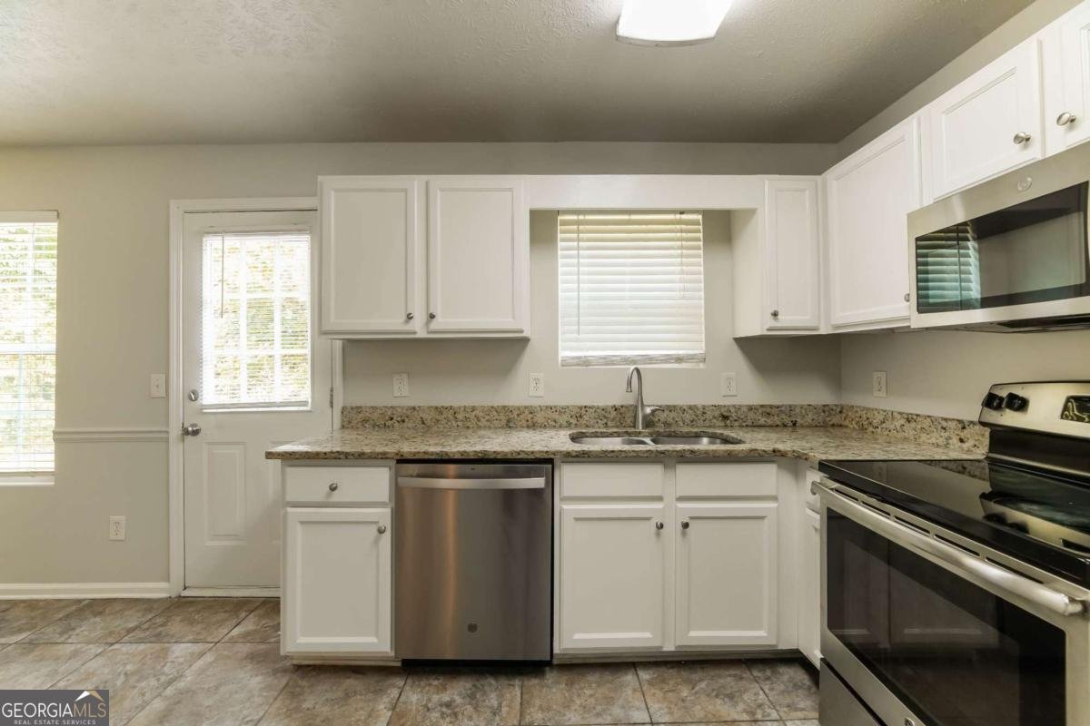 65 Cynthia Court Dallas - 3