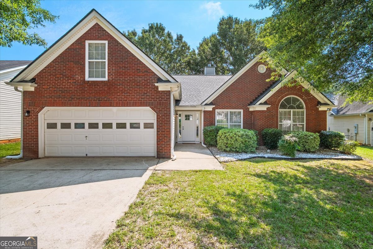 2703 Hillvale Cove Drive Lithonia - 1