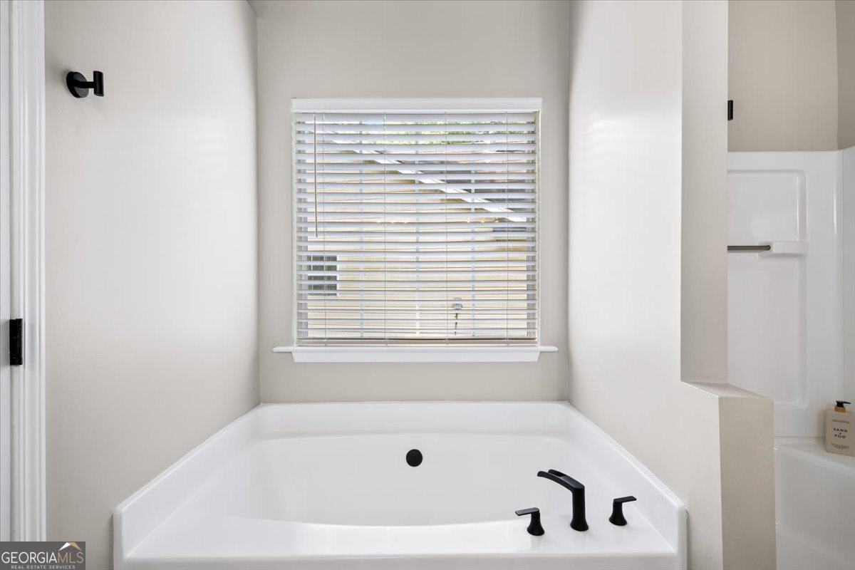 2703 Hillvale Cove Drive Lithonia - 22