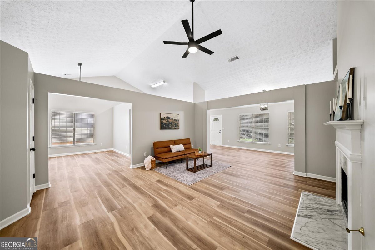 2703 Hillvale Cove Drive Lithonia - 5