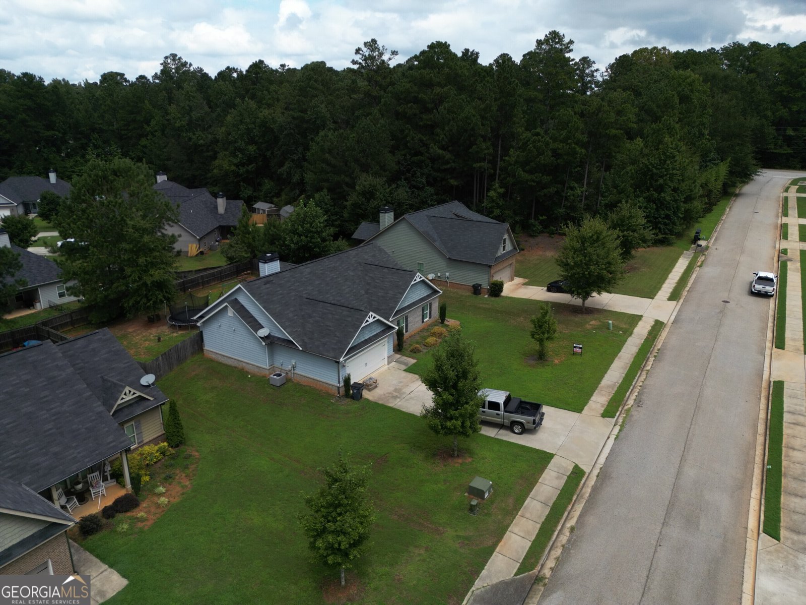 107 Coulter Woods Drive Locust Grove - 40