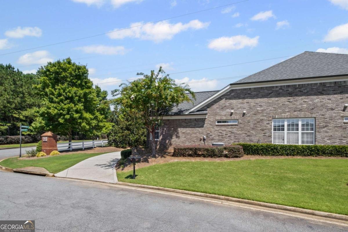 5362 Manor View Drive Acworth - 5