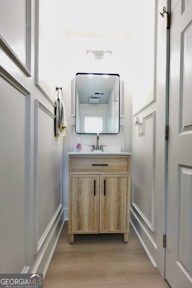 455 Saddle Bow Drive Lawrenceville - 11