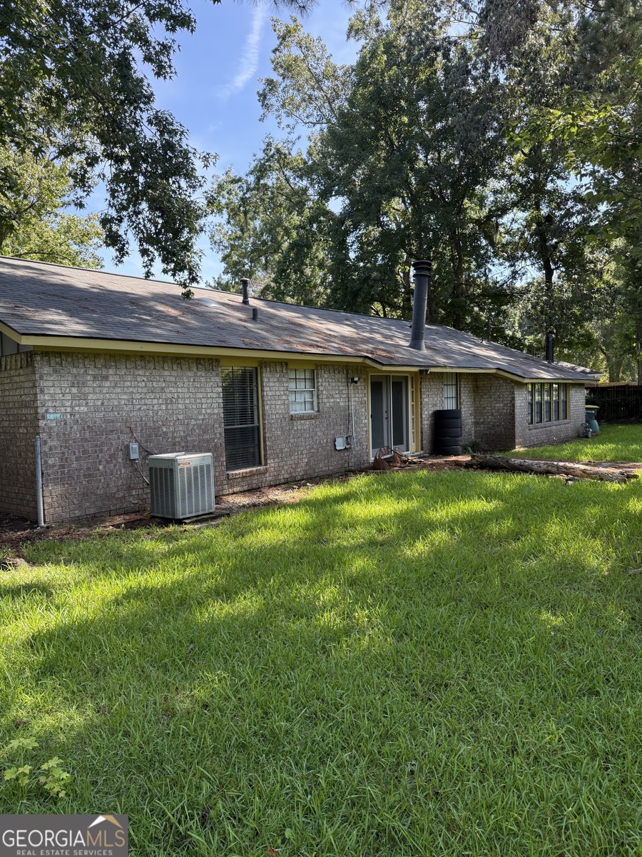 8 Williamsburg Court Savannah - 6
